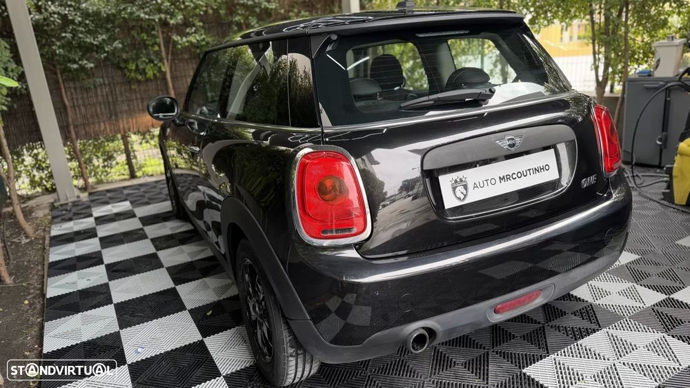 MINI 3 Portas One First - 12