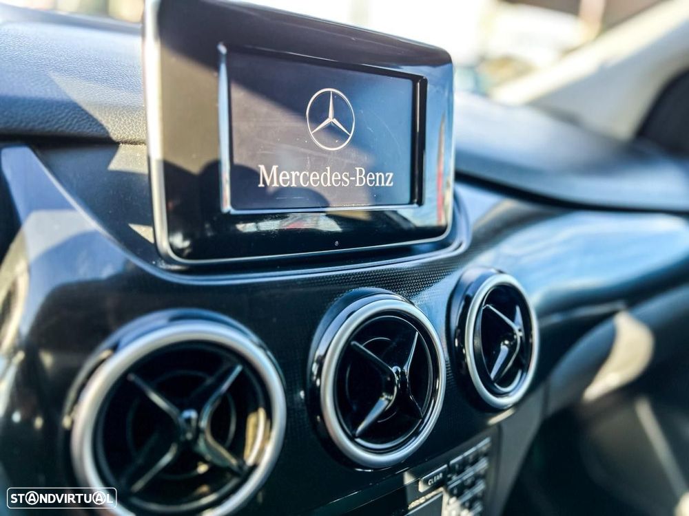 Mercedes-Benz B 180 CDi BlueEfficiency - 12