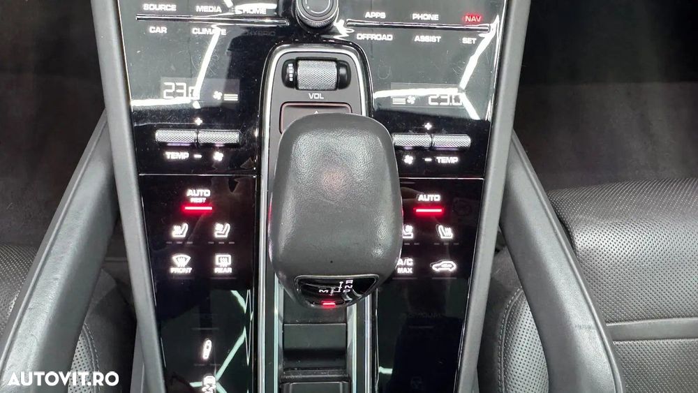 Porsche Cayenne Tiptronic S - 22