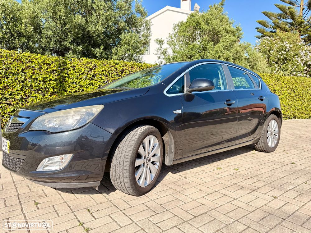 Opel Astra 1.7 CDTI Cosmo Start/Stop - 2
