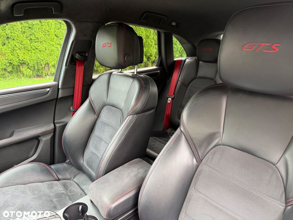Porsche Macan - 7