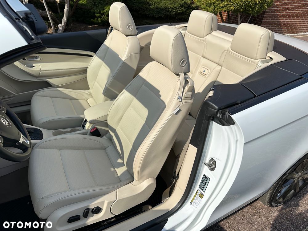 Volkswagen Eos 2.0 TSI DSG Sport & Style - 17