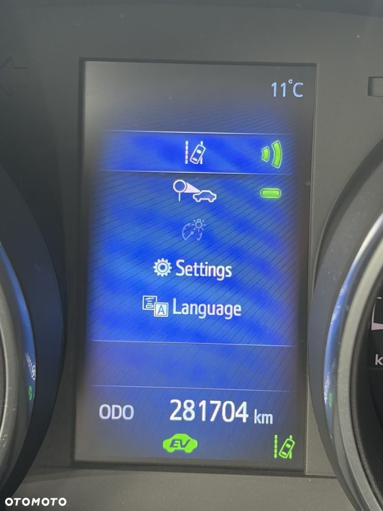 Toyota Auris 1.8 HSD Luna - 21