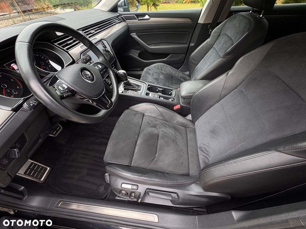 Volkswagen Arteon 2.0 TDI SCR DSG Elegance - 26