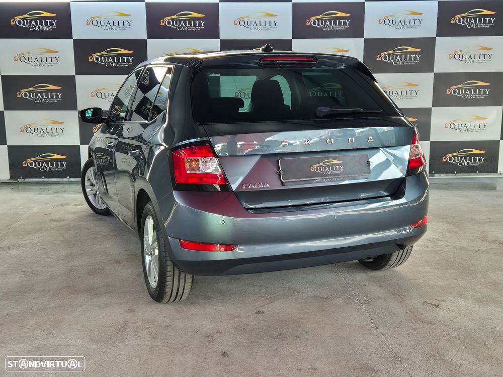 Skoda Fabia 1.0 TSI Ambition DSG - 10