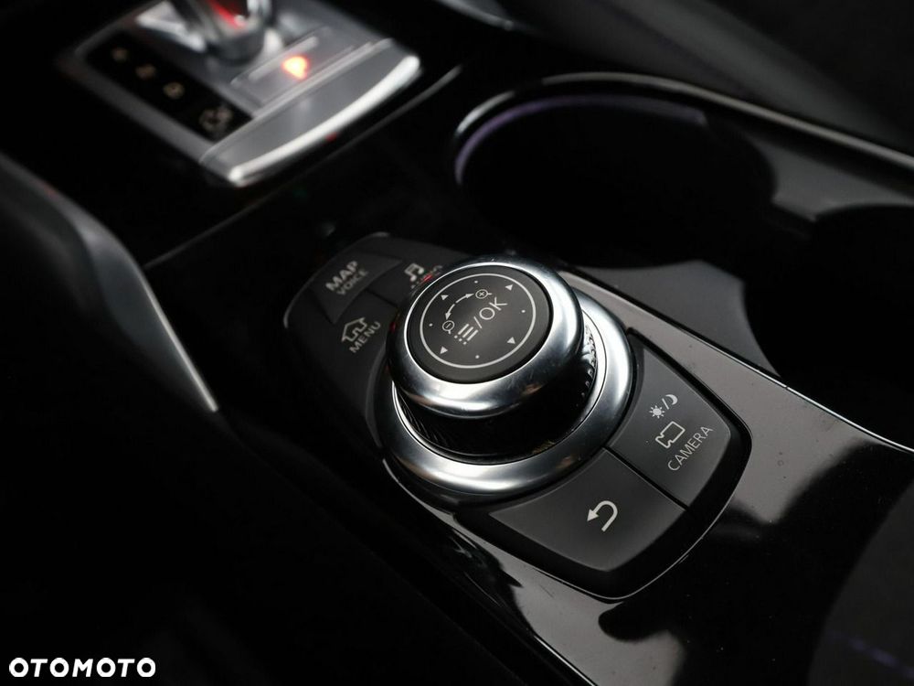 Infiniti Q30 2.0t DCT AWD Sport City Black - 29