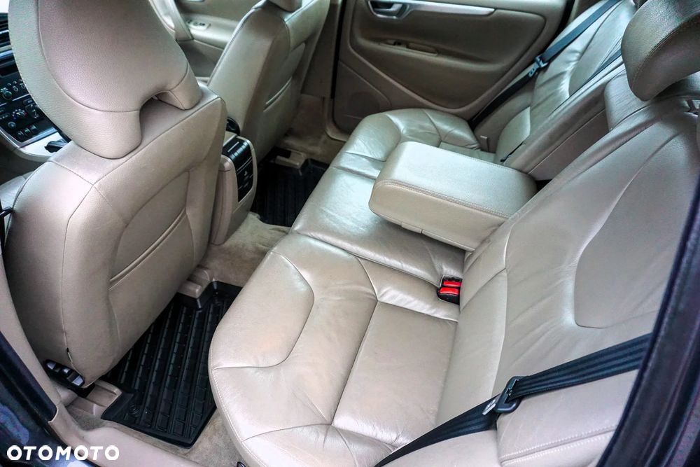 Volvo V70 2.4 Edition Comfort - 7