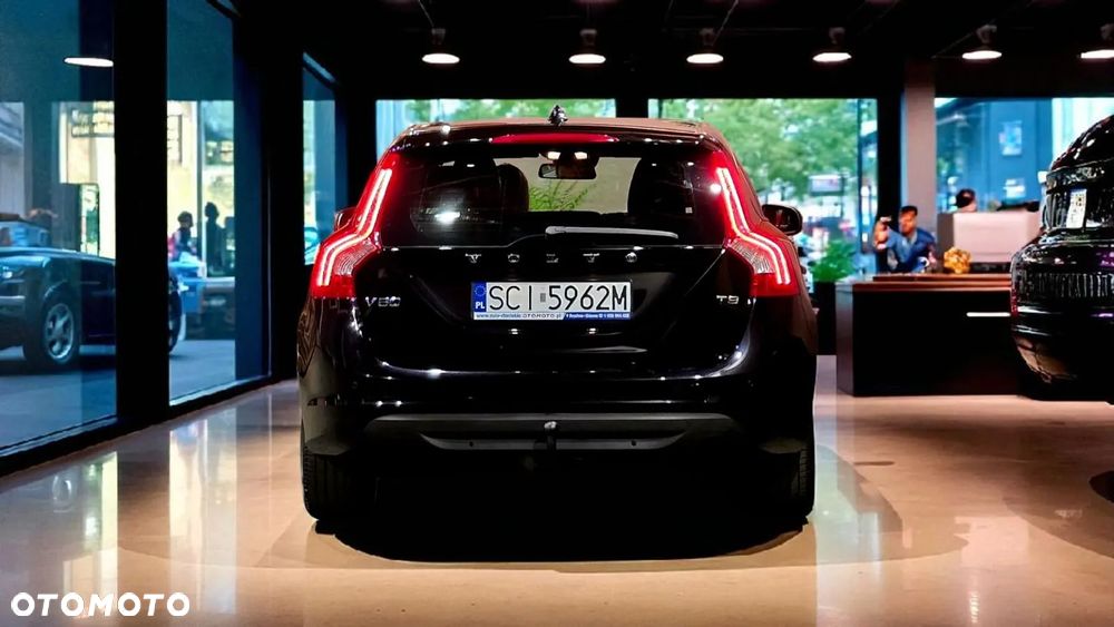 Volvo V60 T3 Edition Pro - 5
