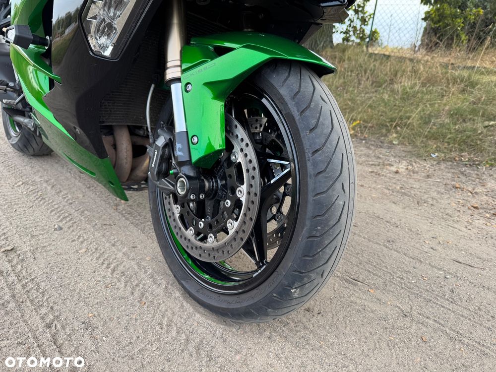 Kawasaki Ninja H2 SX - 19