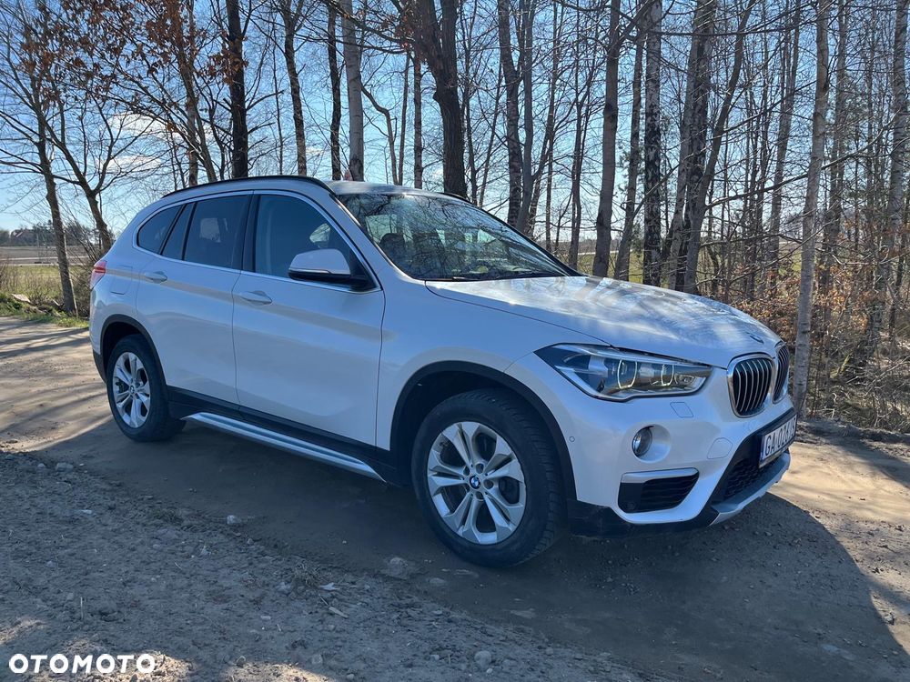 BMW X1 sDrive18i Advantage - 1
