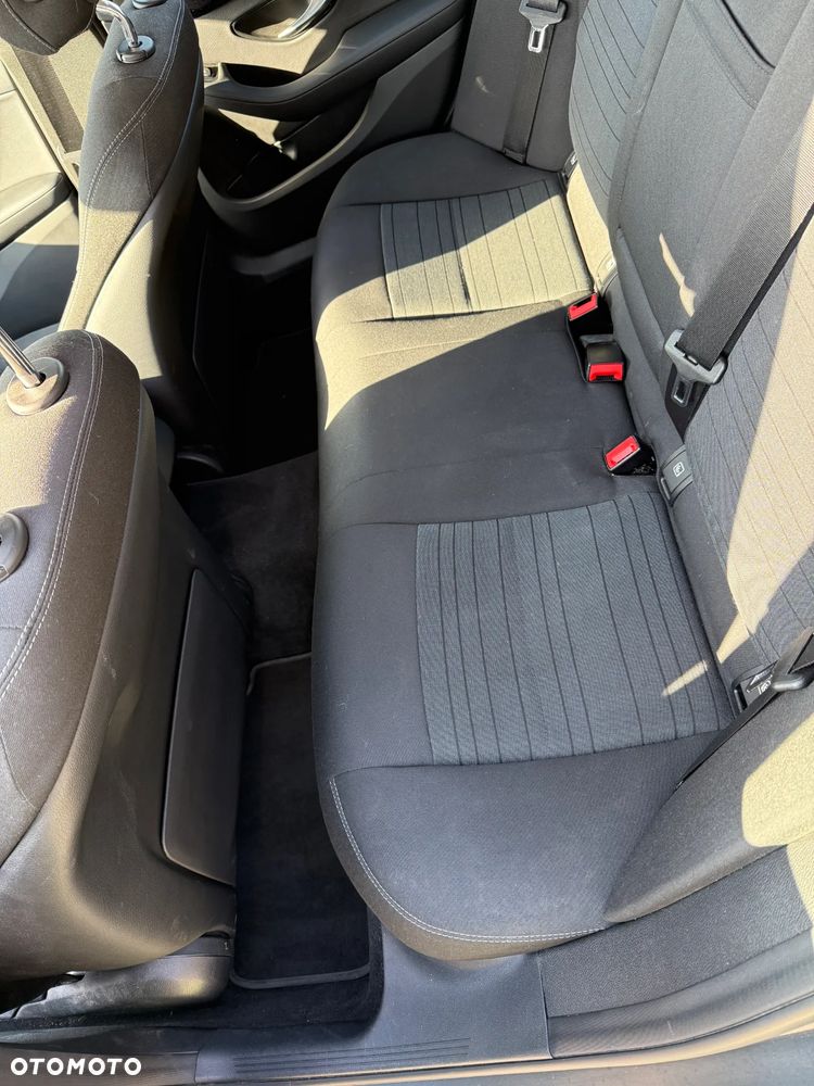 Mercedes-Benz Klasa C 180 - 30