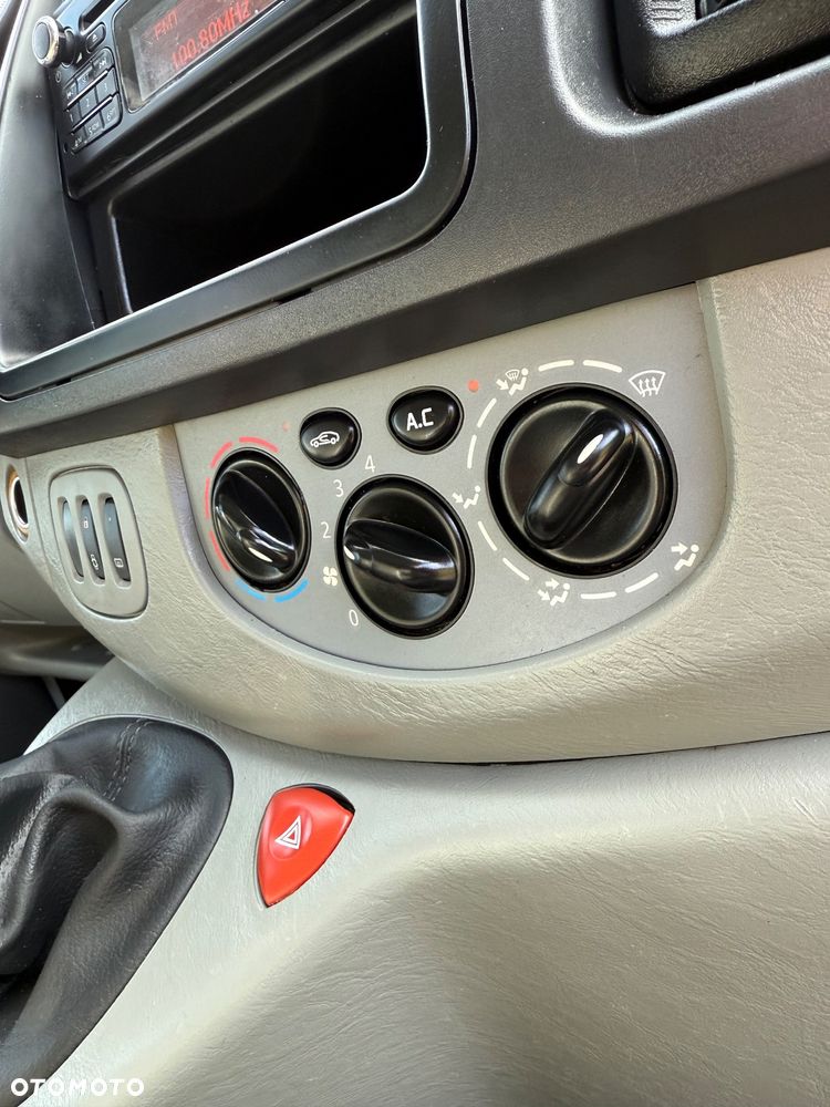 Opel Vivaro L1H1 - 16