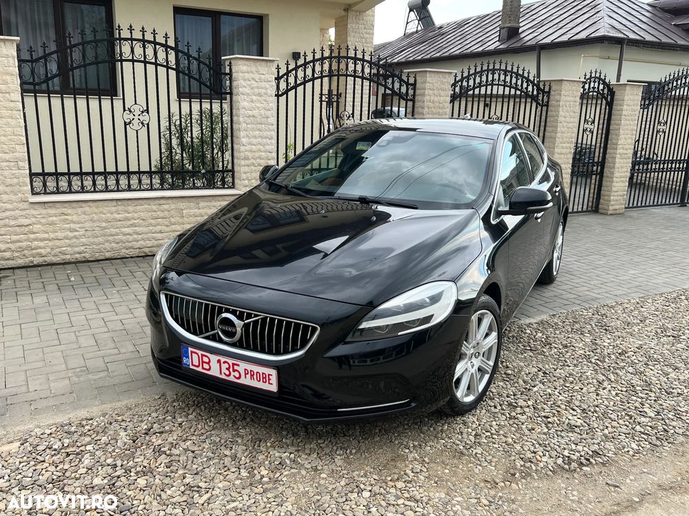 Volvo V40 D2 Inscription - 1