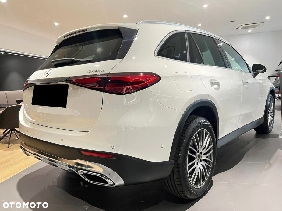 Mercedes-Benz GLC 220 d mHEV 4-Matic Avantgarde - 3