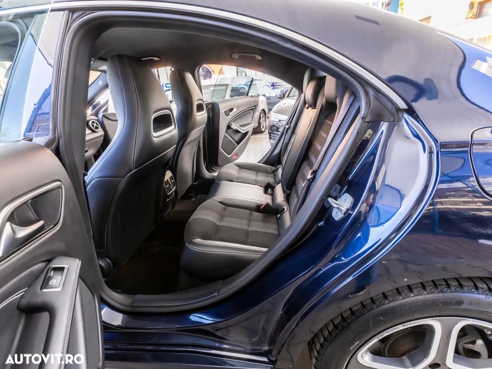 Mercedes-Benz CLA 200 d 4MATIC Aut. - 14