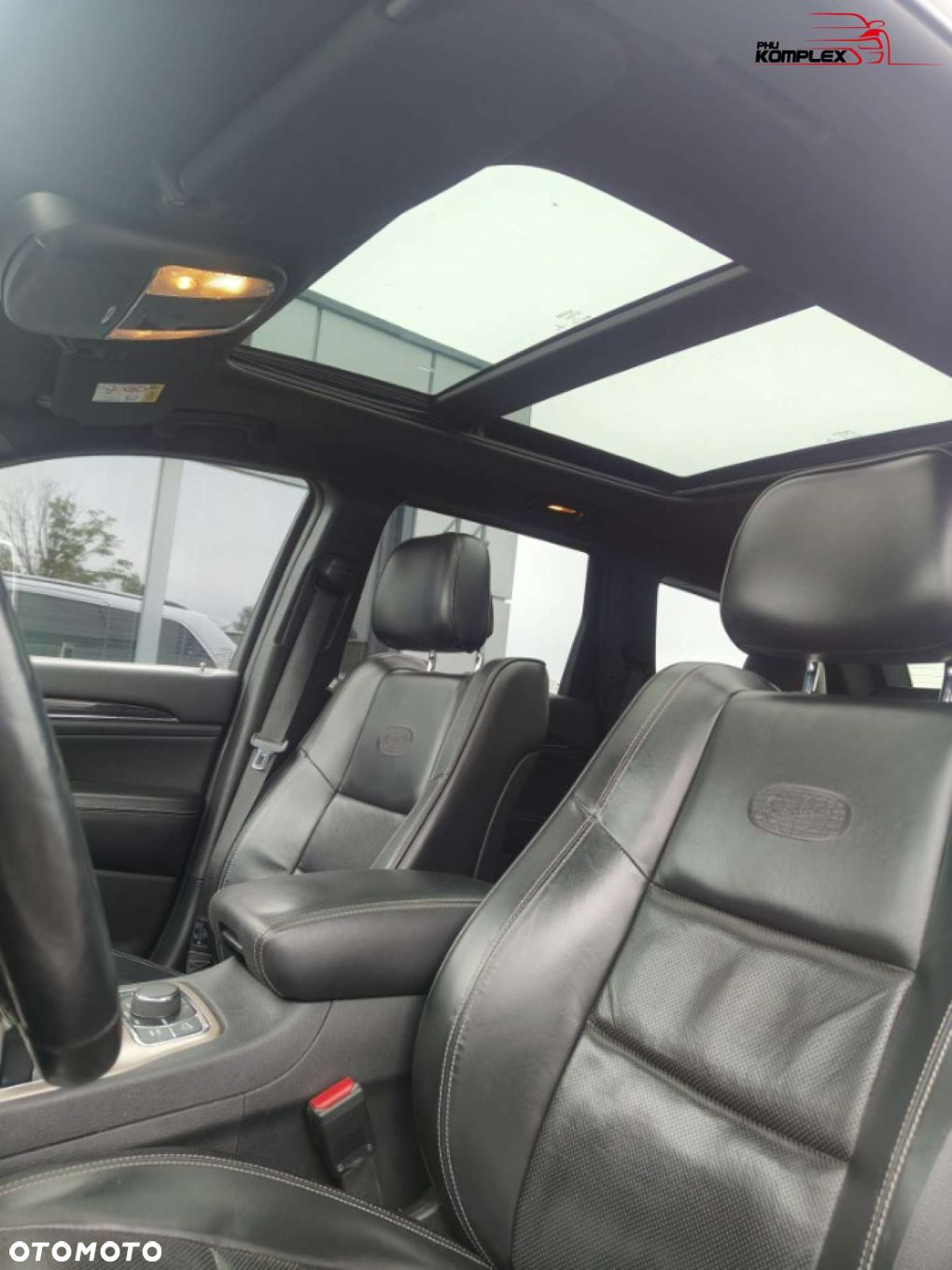 Jeep Grand Cherokee - 17