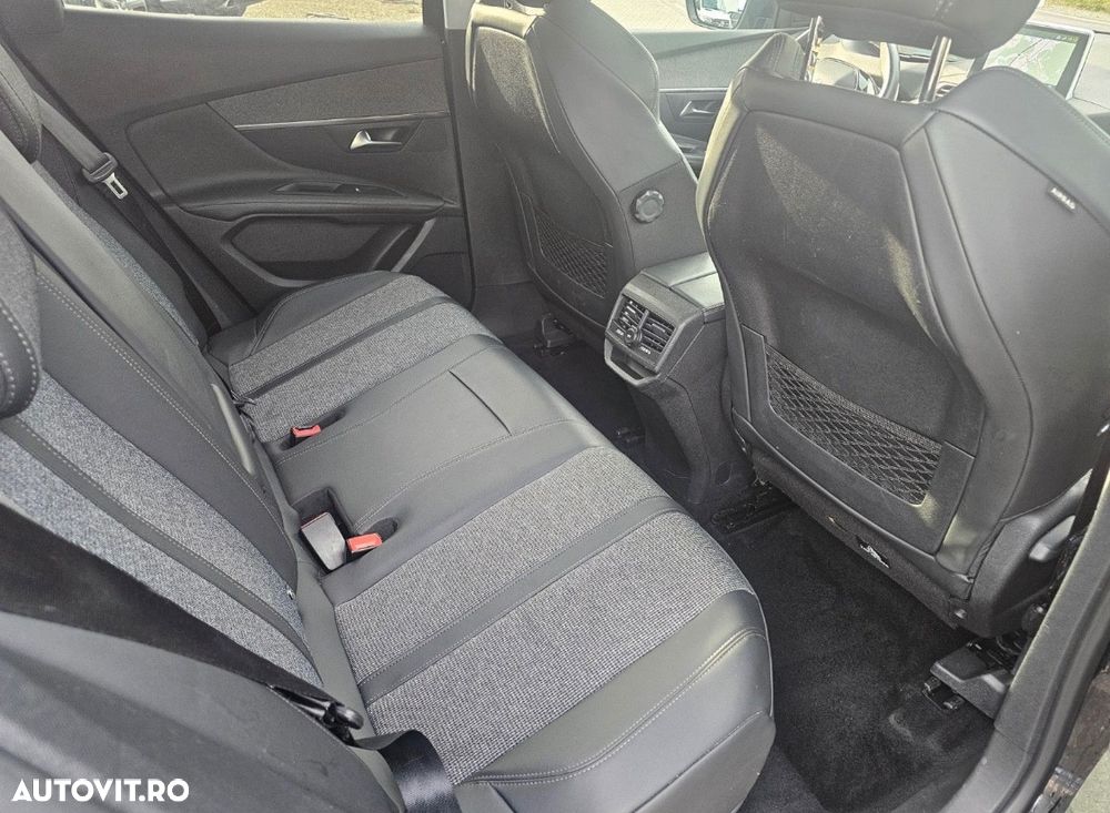Peugeot 3008 PHEV 180 EAT8 Active Pack - 6