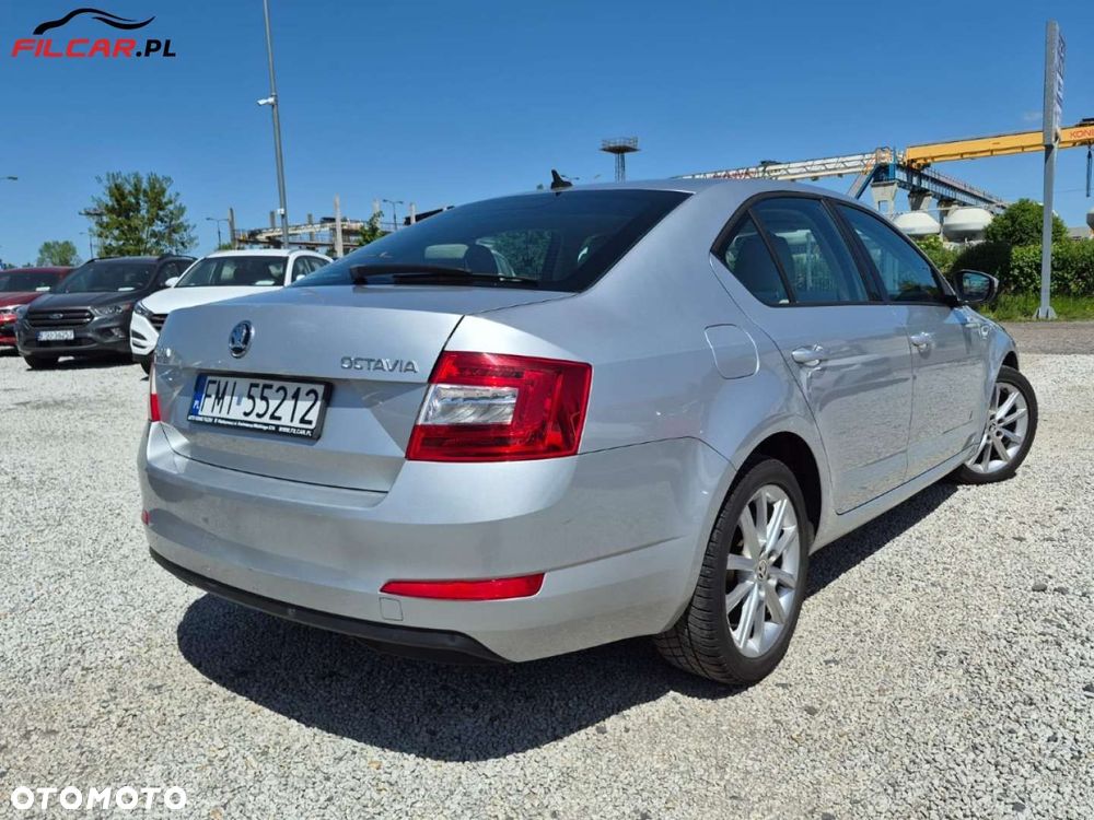 Skoda Octavia - 3