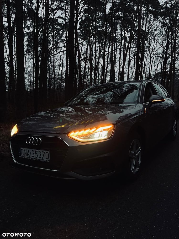 Audi A4 Avant 35 TDI S tronic - 4