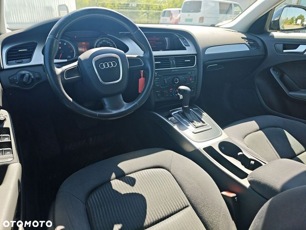 Audi A4 Avant - 15
