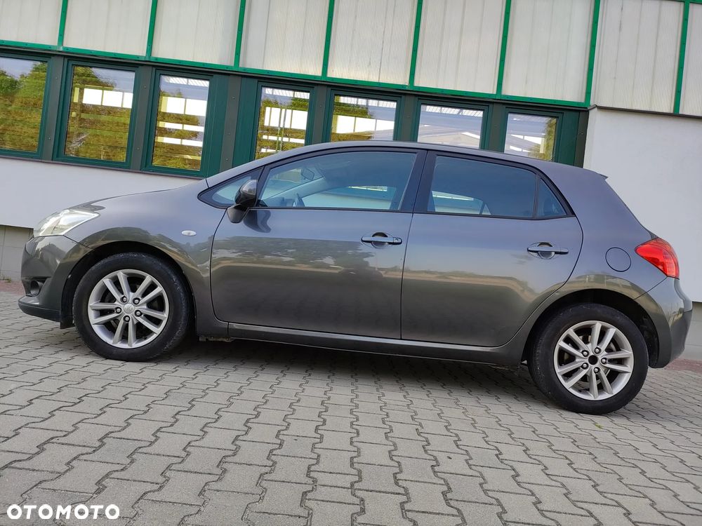 Toyota Auris 1.33 VVT-i - 3