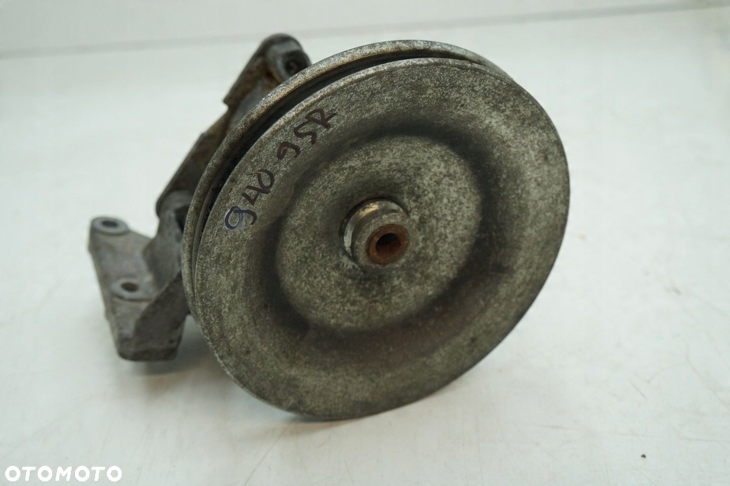 POMPA WSPOMAGANIA VOLVO 740 940 2.3T 95R 1346207 - 1