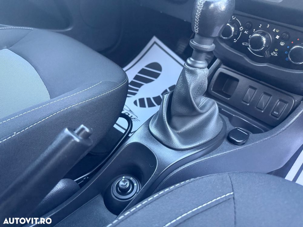 Dacia Duster 1.5 dCi 4x2 Laureate - 11