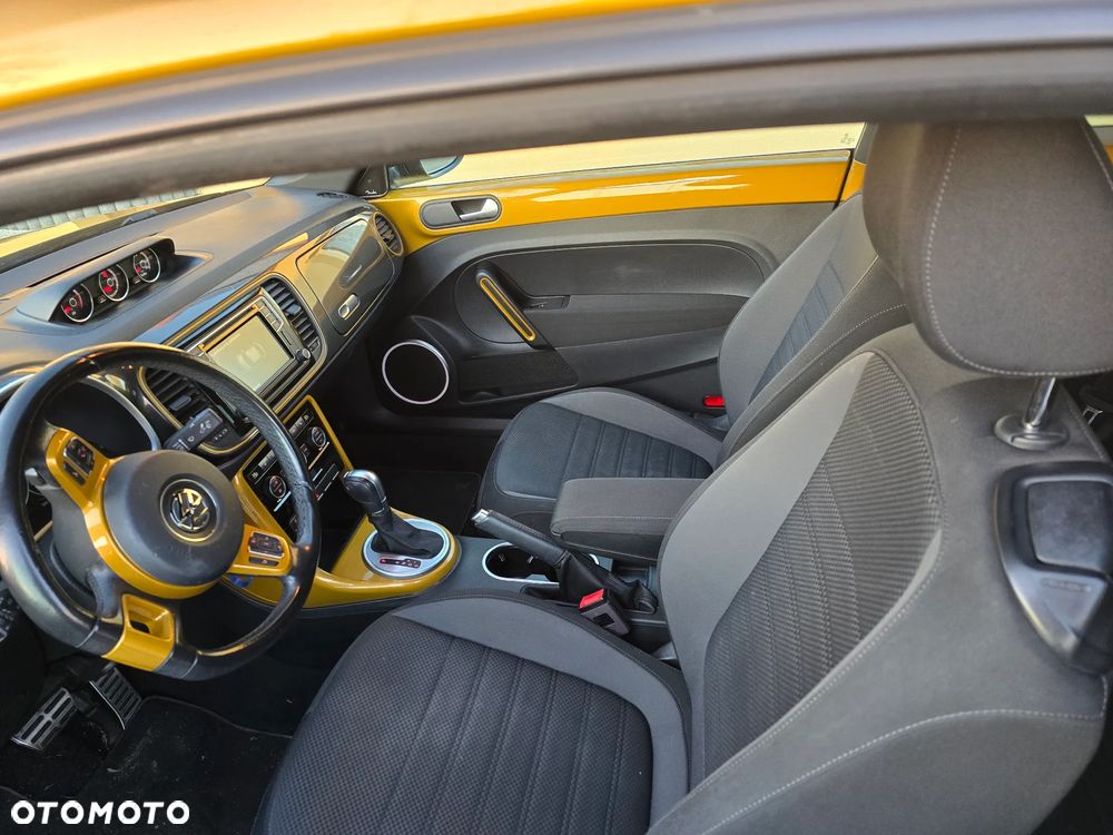 Volkswagen Beetle 1.4 TSI BMT R-Line DSG - 9