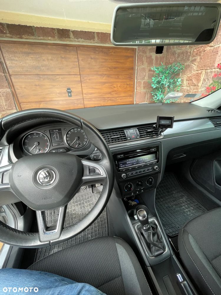 Skoda RAPID Spb 1.2 TSI Ambition - 11