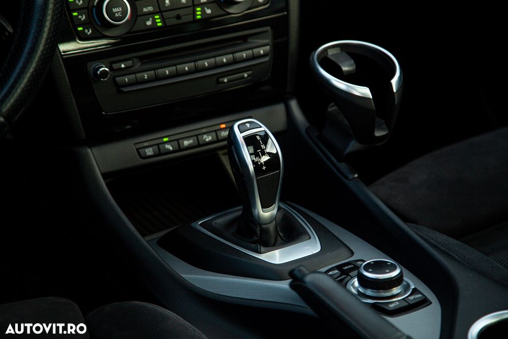 BMW X1 - 26