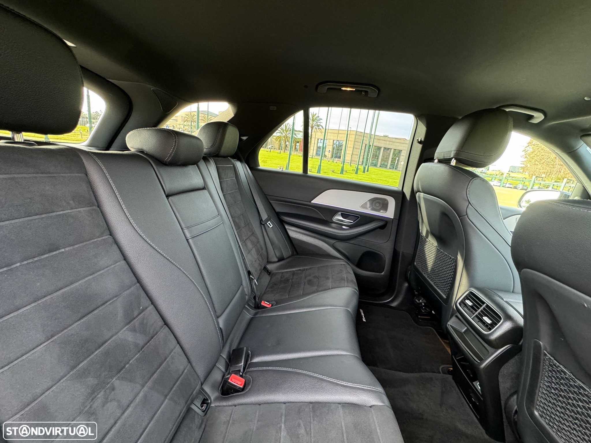 Mercedes-Benz GLE 350 de 4Matic - 11