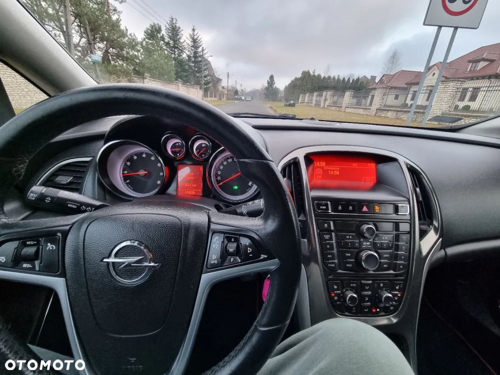 Opel Astra 1.4 T Sport S&S - 31