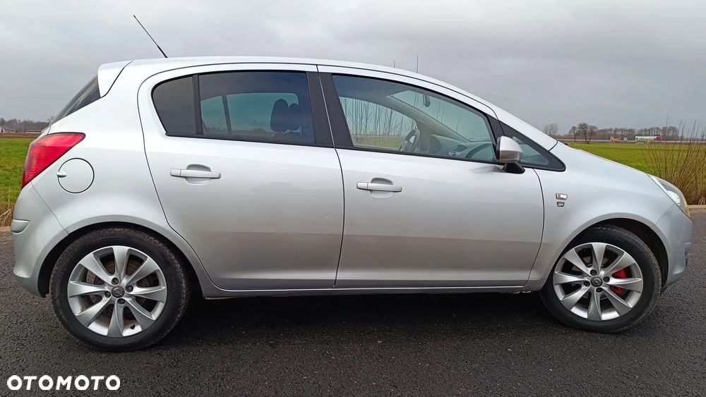 Opel Corsa 1.4 16V Edition 111 Jahre - 7