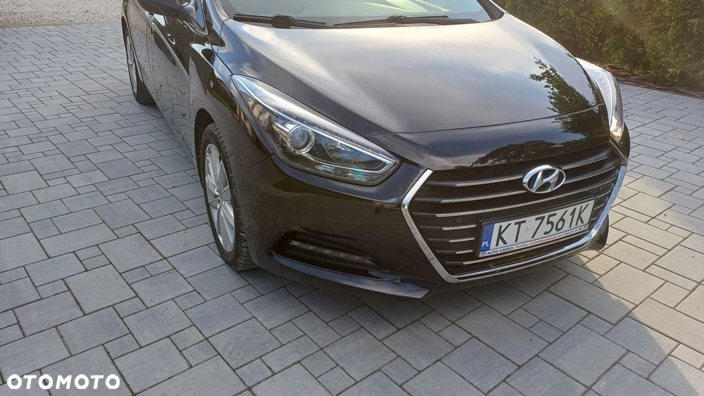 Hyundai i40 1.7 CRDi Comfort DCT - 4