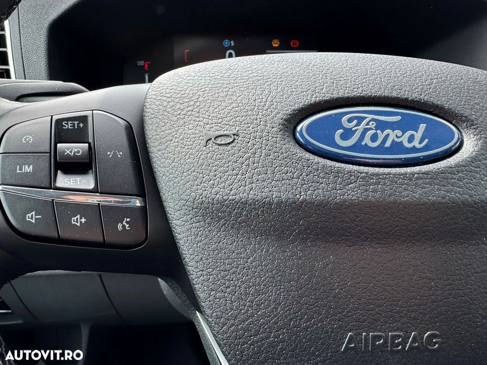 Ford TRANSIT  KOMBI 8+1 - 21