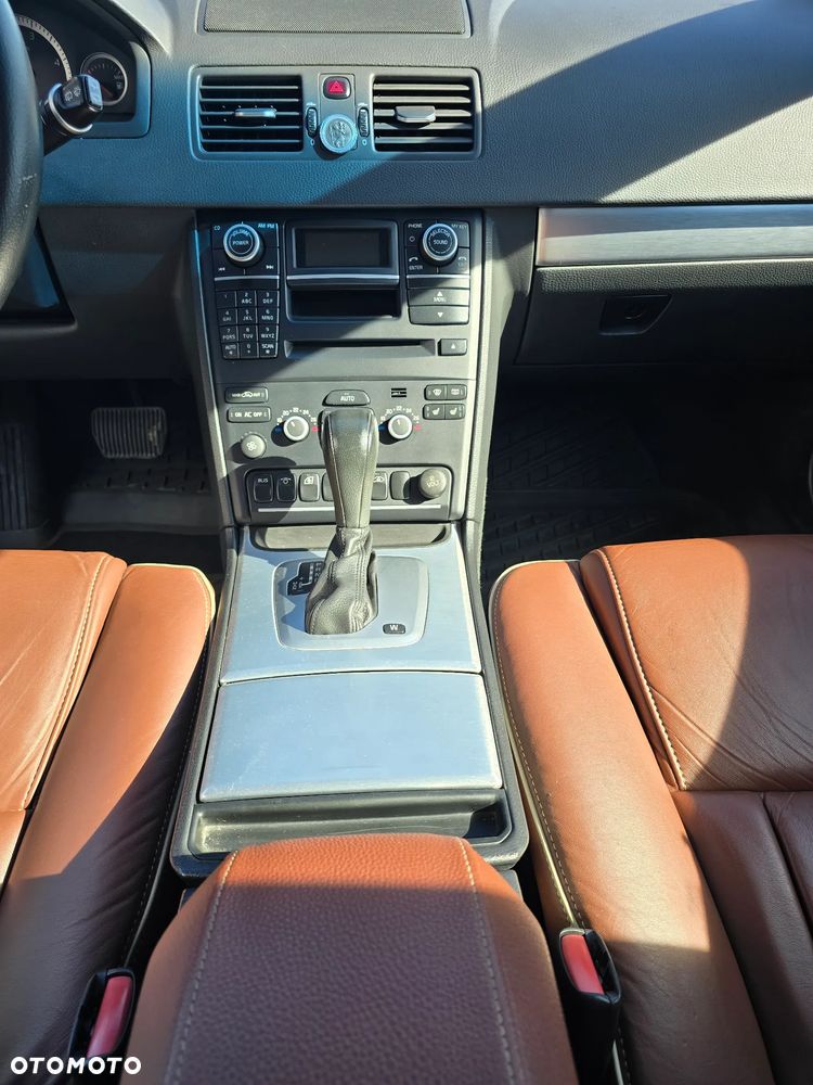 Volvo XC 90 D5 AWD Executive - 16