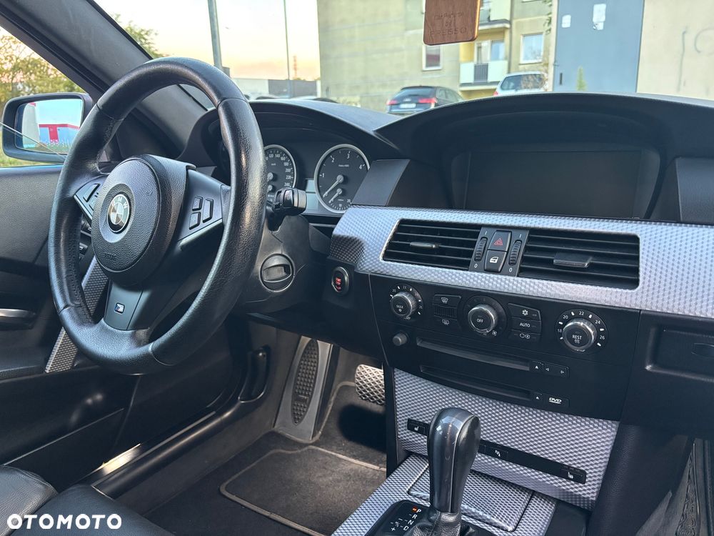 BMW Seria 5 535d - 23