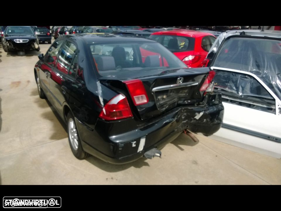 Honda Civic 2002 para peças - 2