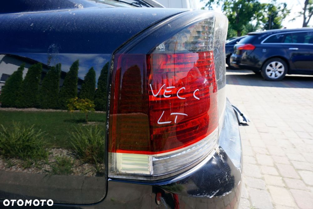 LAMPA TYLNA LEWA VECTRA C LIFT HB  OPEL 2005-2008 - 2