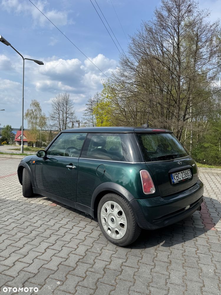 MINI ONE - 4