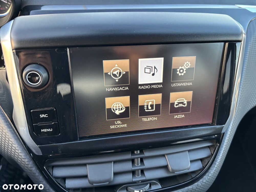 Peugeot 2008 1.6 BlueHDi Allure - 25