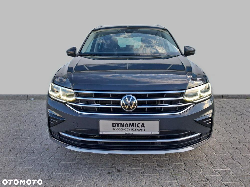 Volkswagen Tiguan - 2