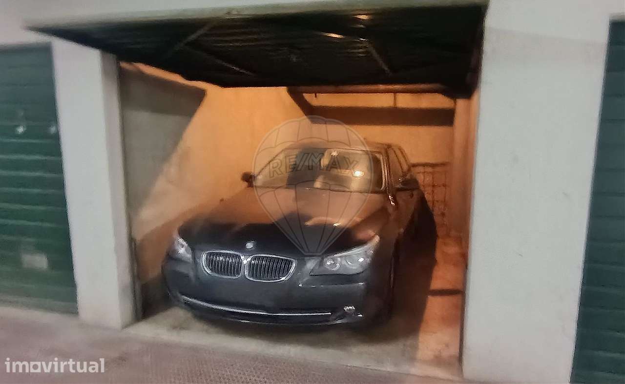 Garagem  para venda - Grande imagem: 2/3
