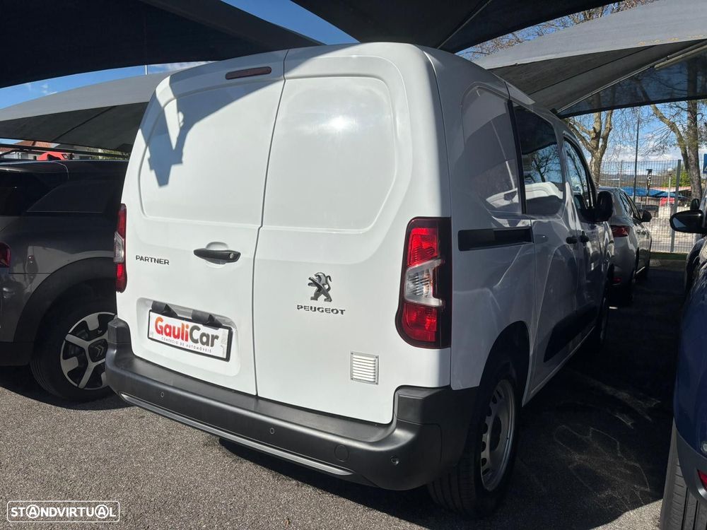 Peugeot Partner Outro - 2