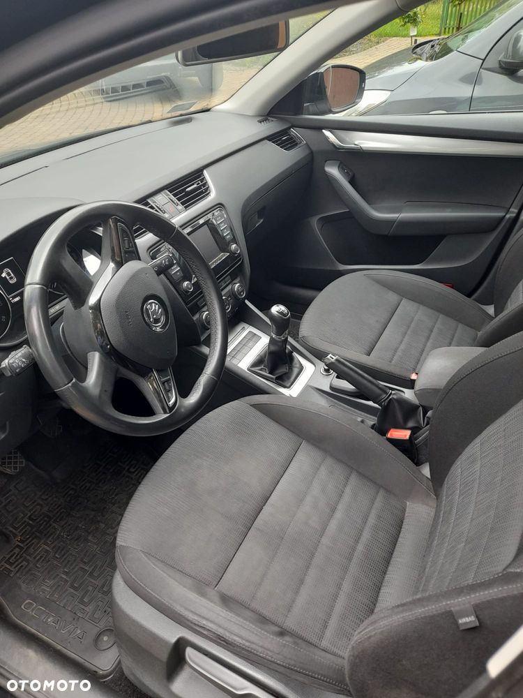 Skoda Octavia 1.2 TSI Elegance - 11