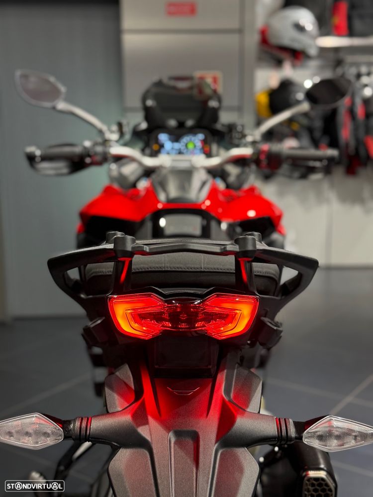 Ducati Multistrada V4 Pikes Peak - 8