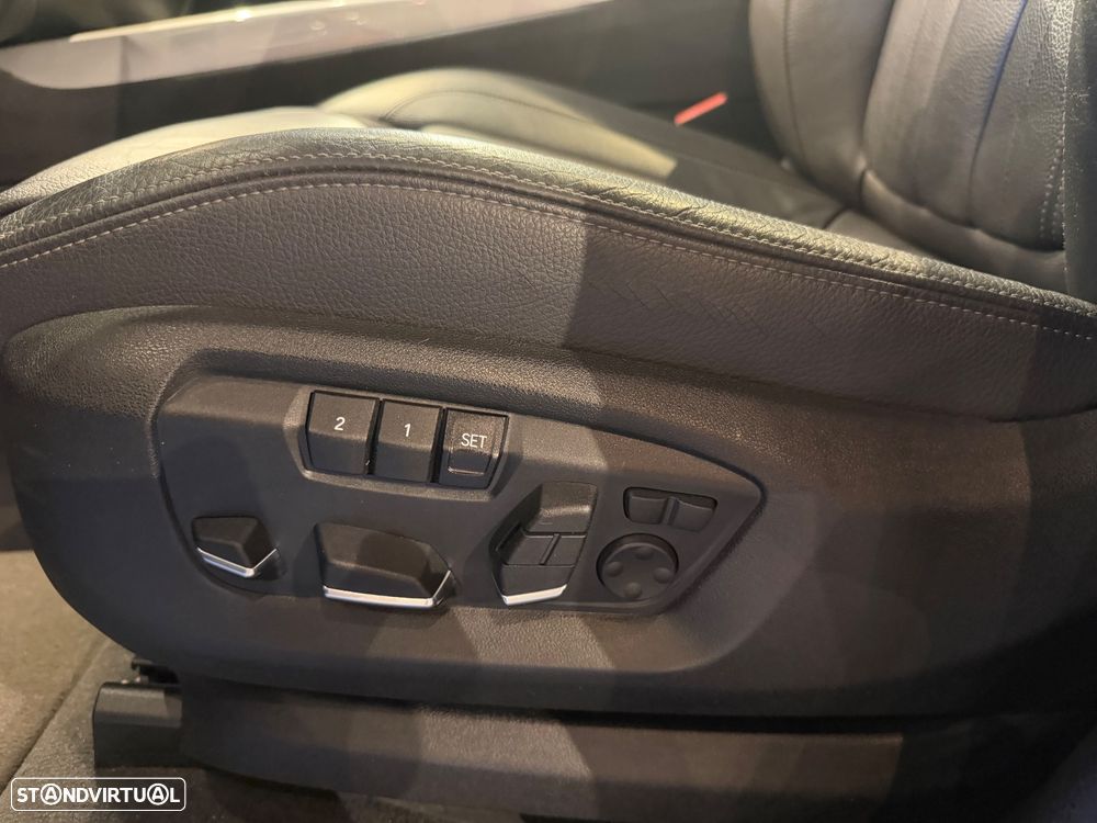 BMW X5 25 d sDrive Pack M - 16