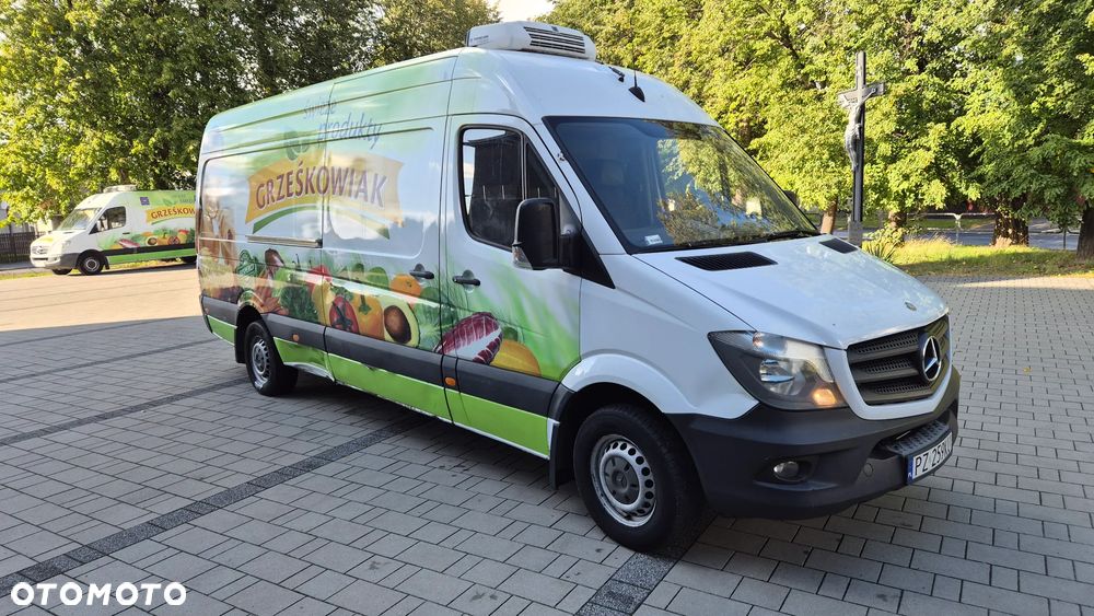 Mercedes-Benz SPRINTER - 4