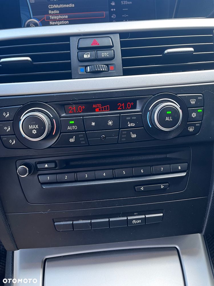 BMW Seria 3 320i - 11