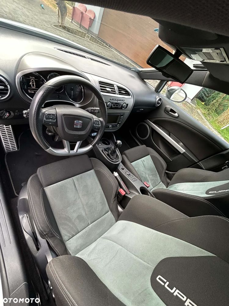 Seat Leon 2.0 T FSI Cupra R - 23
